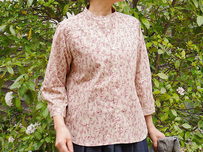 ロルカ　リネン　コットン　ブラウス　ストライプ ベージュ　ブルー　30代40代50代60代70代　森の８カテン　ボーダー