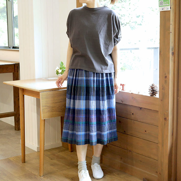 leventsouffle　プルオーバー　コットン　森の８カテン