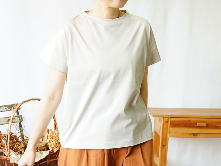 leventsouffle　30代40代50代60代70代80代　女性　上品　プルオーバー　コットン　森の８カテン