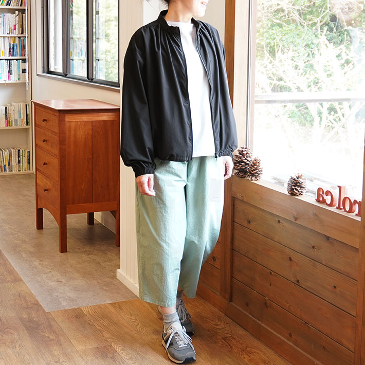 leventsouffle　ブルゾン　ジップアップ　上品　レディース　30代40代50代60代70代80代　ZIPブルゾン　ストレッチ　rolca　　ストレスフリー　森の８カテン