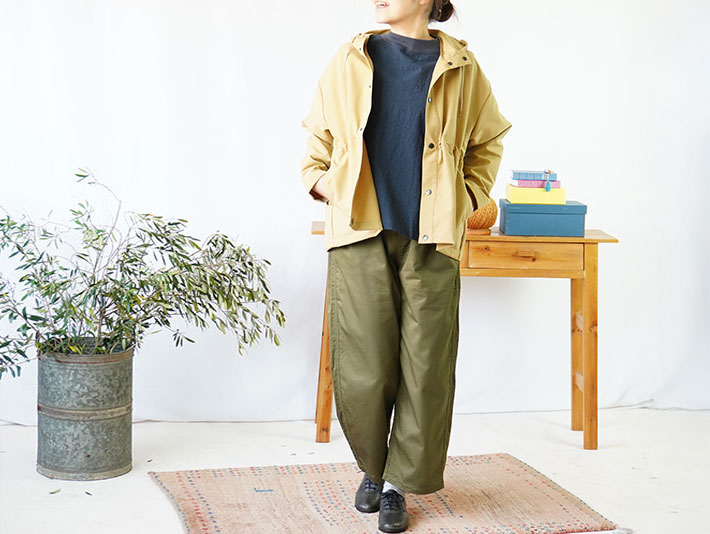 NARU　日本製　ロルカ　森の８カテン　マウンテンパーカー　撥水　アウター　フーディー　フード　女性　ネイビー　ブルー　コットン　ドルマンスリーブ　30代40代50代60代70代80代　上品