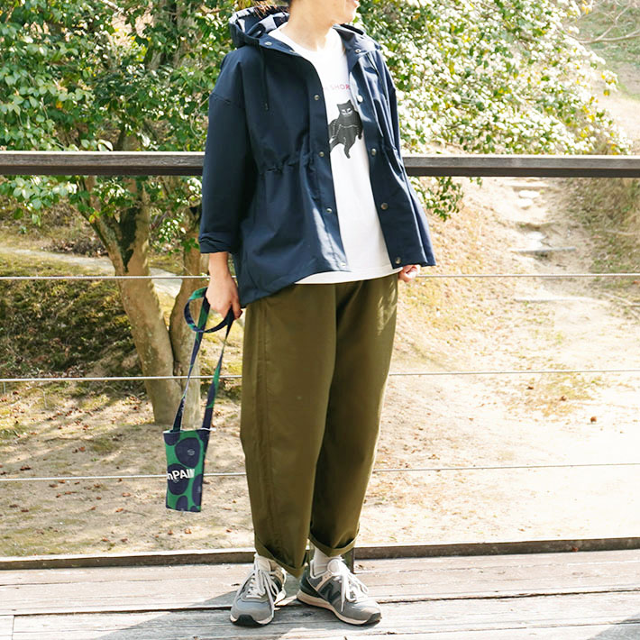 NARU　日本製　ロルカ　森の８カテン　マウンテンパーカー　撥水　アウター　フーディー　フード　女性　ネイビー　ブルー　コットン　ドルマンスリーブ　30代40代50代60代70代80代　上品