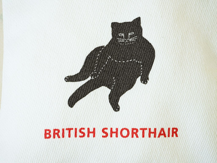 TOMOTAKE　トモタケ　森の８カテン　ハンカチ　コットン　トモタケ　tomotake　ポーチ　コースター　泥染め　ロルカ　MUDDY WORKS UnPAIN あんぱん　アンパン　Tシャツ　BRITISHSHORTHAIR　ネコ　ねこ　男女兼用