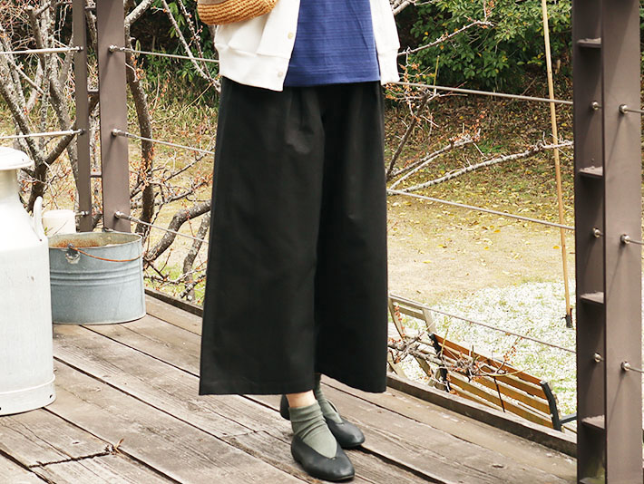 綿　麻　コットンリネン　ワイドパンツ　フレアパンツ　上品　オケージョン　レディース　30代　40代　50代　60代　70代　ワルツフォーロルカ　ロルカ　森の８カテン