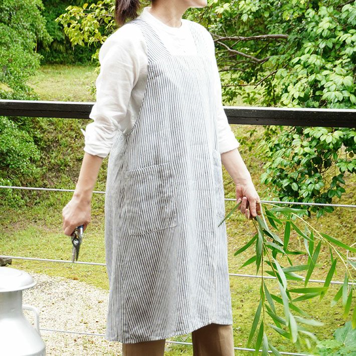 森の8カテン]リネンインディゴストライプ バッククロスエプロン | 森